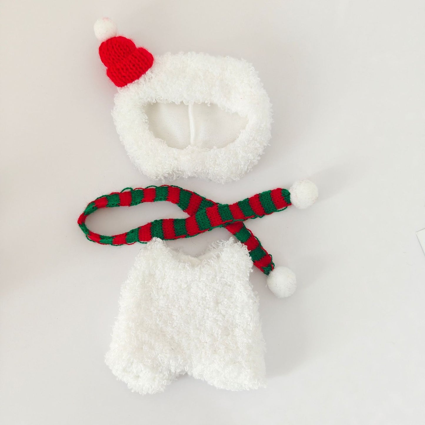 First and Second Generation Blind Box Labubu Pendant Christmas Cloak Doll Clothes Labubu Cookie Man Sweater Christmas Hat