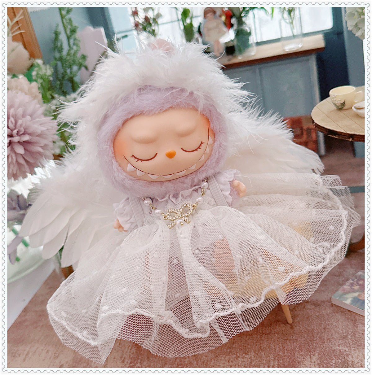 1st/2nd Generation Vinyl Blind Box 17CM Labubu Clothes Sitting Party White Angel Dress Wedding Dress LABUBU Outfit
