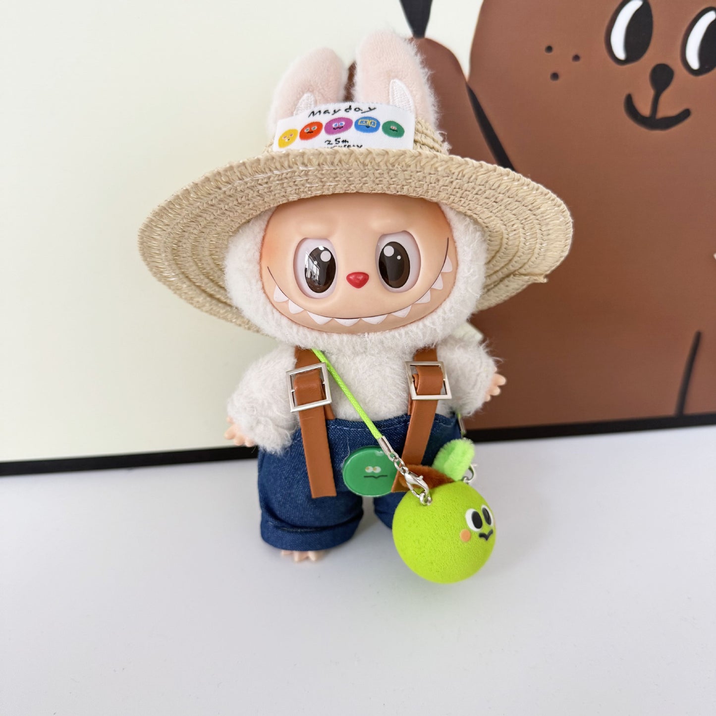 First, Second, and Third Generation Keychain LABUBU Clothing Pendant Labubu Wearing Mayday Concert Same Style Cute Doll Clothes