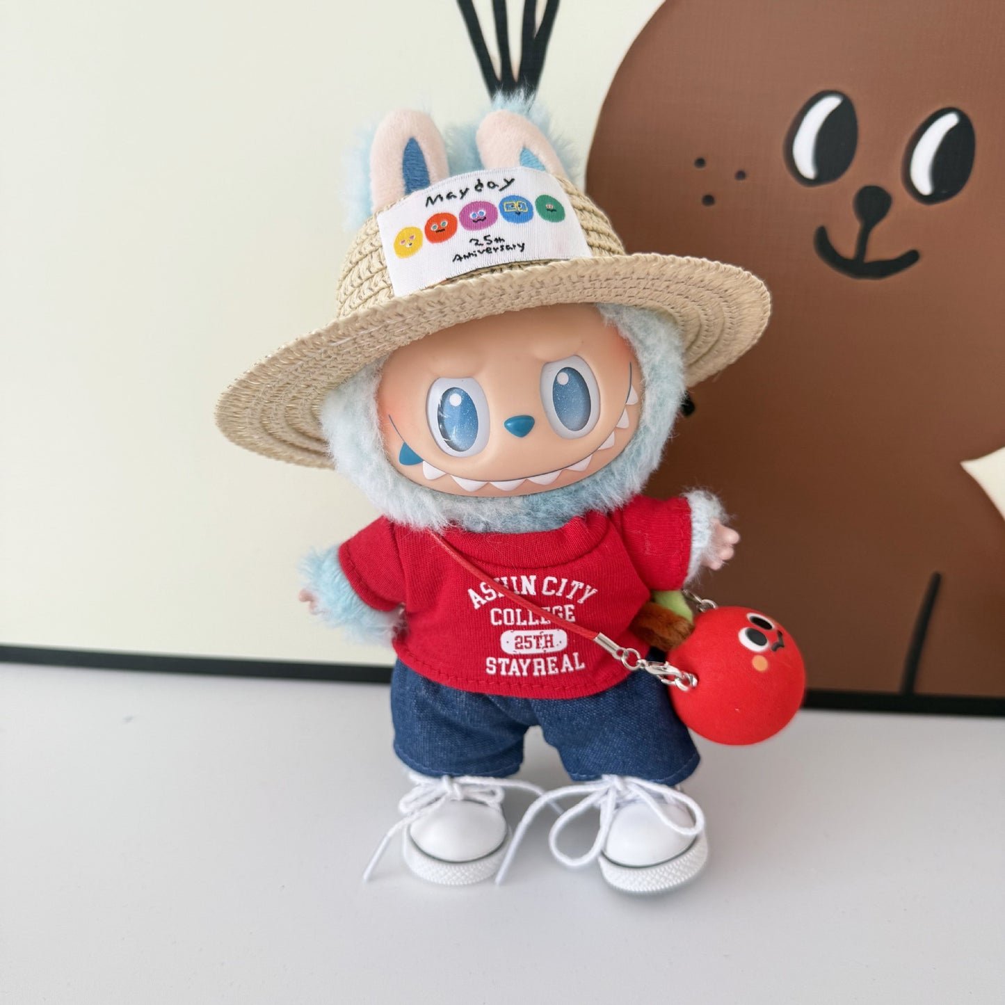 First, Second, and Third Generation Keychain LABUBU Clothing Pendant Labubu Wearing Mayday Concert Same Style Cute Doll Clothes