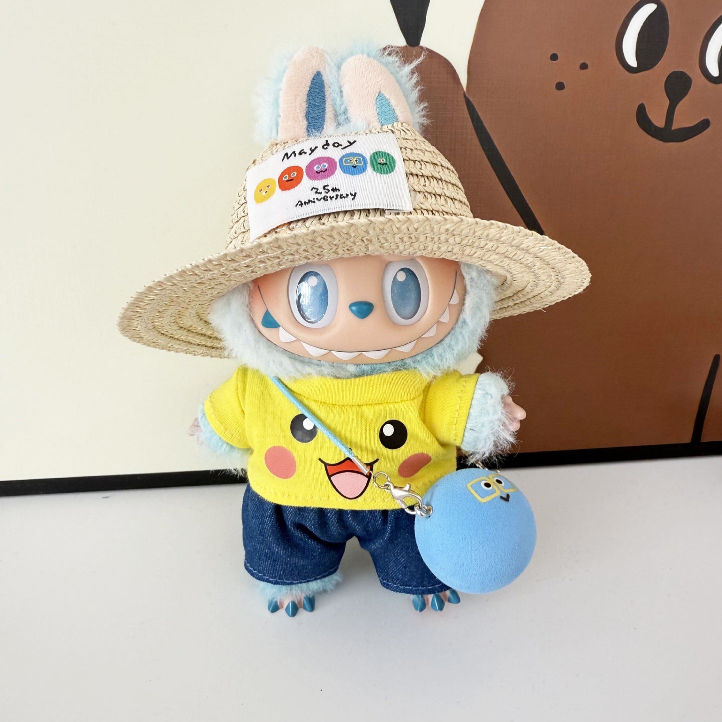 First, Second, and Third Generation Keychain LABUBU Clothing Pendant Labubu Wearing Mayday Concert Same Style Cute Doll Clothes