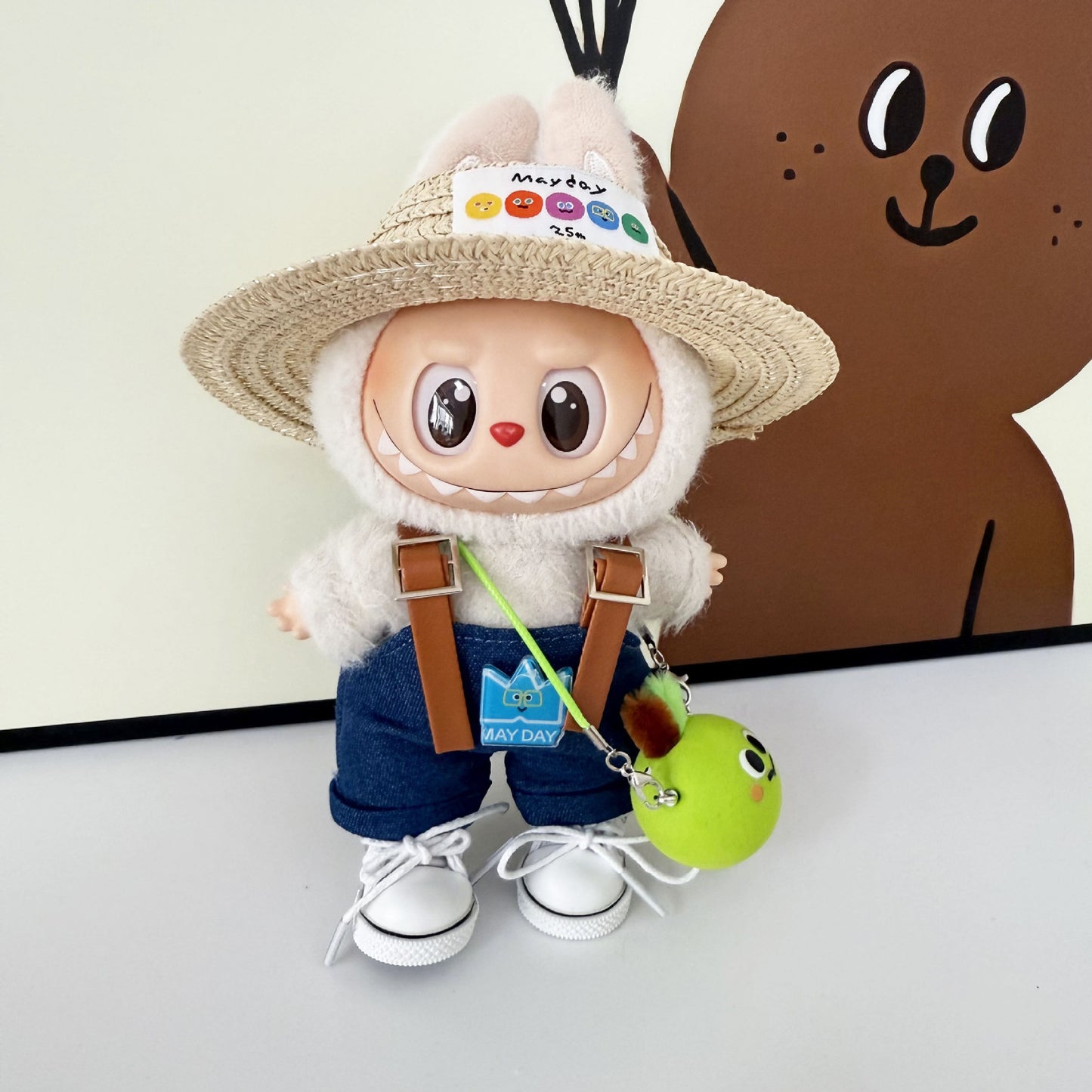 First, Second, and Third Generation Keychain LABUBU Clothing Pendant Labubu Wearing Mayday Concert Same Style Cute Doll Clothes