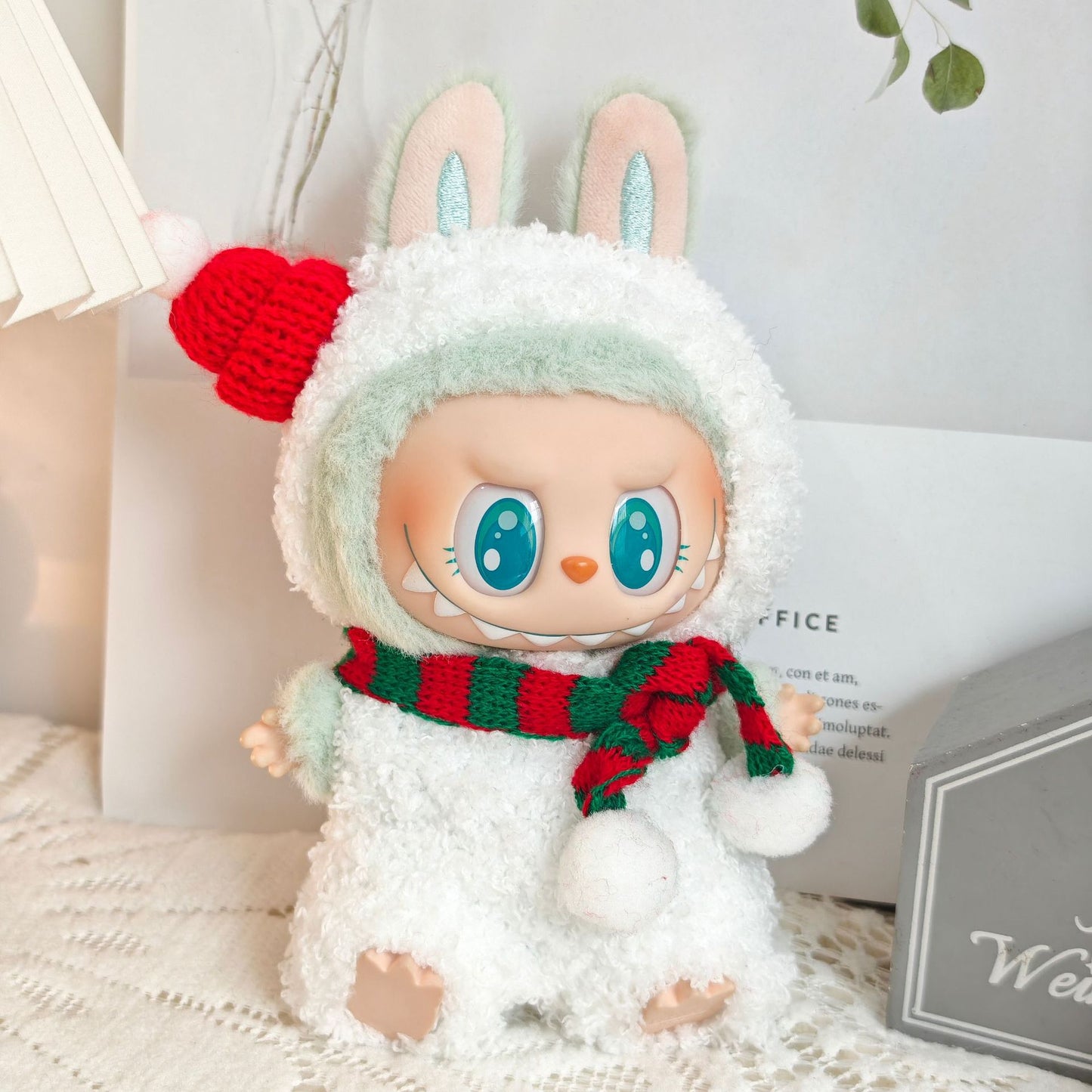 First and Second Generation Blind Box Labubu Pendant Christmas Cloak Doll Clothes Labubu Cookie Man Sweater Christmas Hat